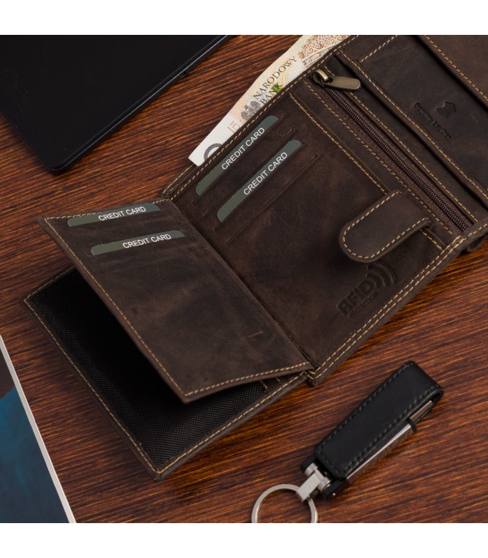 Portfel męski skórzany mały pionowy klasyczny brązowy RFiD Beltimore S48